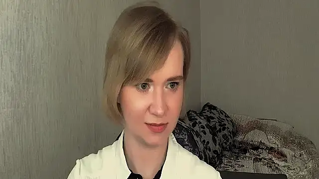 Snapshot of Ketrincold chatting on 05.31.26 Ketrincold online show from 05.31.26