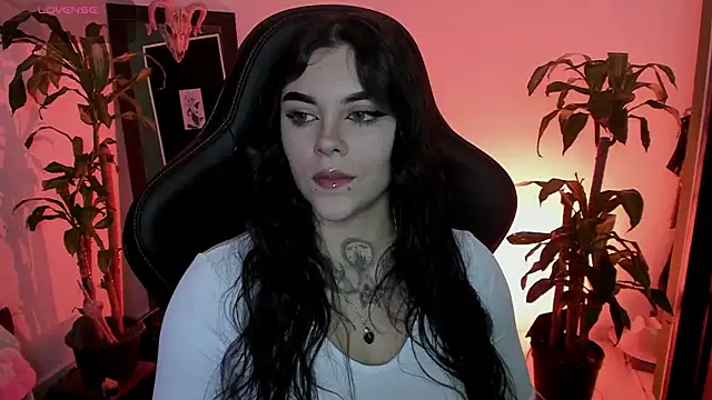 MissCharlottte 18 online show from 07.17.26