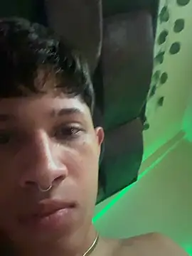 Snapshot of adam_lovee chatting on 05.28.26 adam lovee online show from 05.28.26