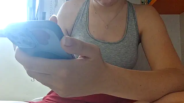 Foxyyy69 online show from 06.17.26
