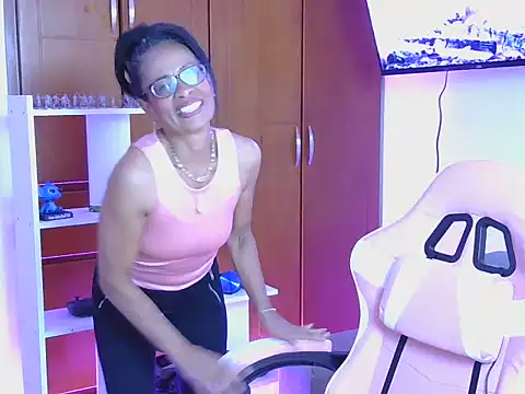 Snapshot of Africa_sexy chatting on 06.16.26 Africa sexy online show from 06.16.26