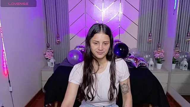 Snapshot of Sofysoul chatting on 06.04.26 Sofysoul online show from 06.04.26