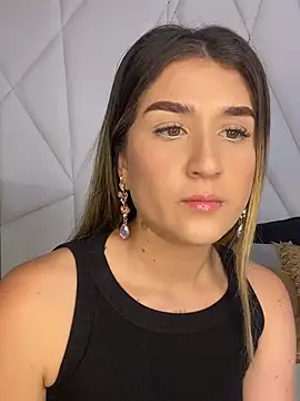 IsabelleMilan online show from 06.08.26