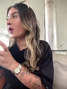 IsabelleMilan online show from 07.03.26