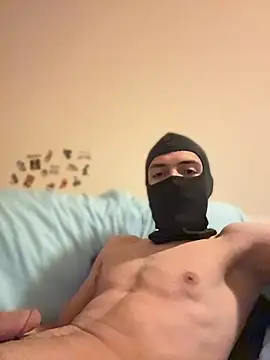 Snapshot of Z-man- chatting on 05.18.26 Z-man- online show from 05.18.26