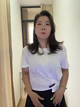 xichunhh online show from 05.14.26