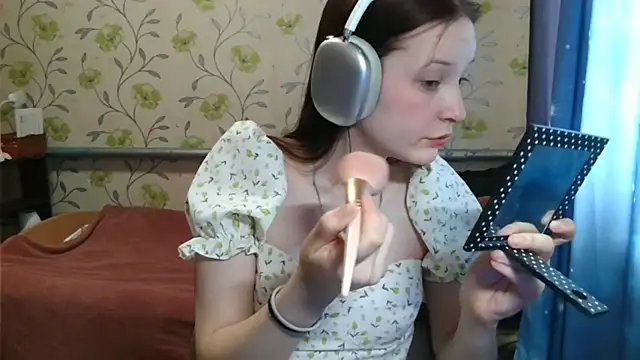 Snapshot of FlamingNinja chatting on 05.28.26 FlamingNinja online show from 05.28.26