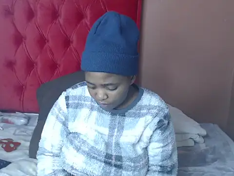 African Busty online show from 07.17.26