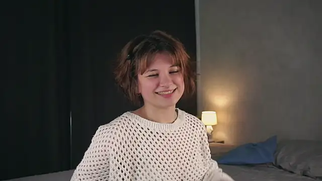 AlesiaPeasel online show from 07.04.26