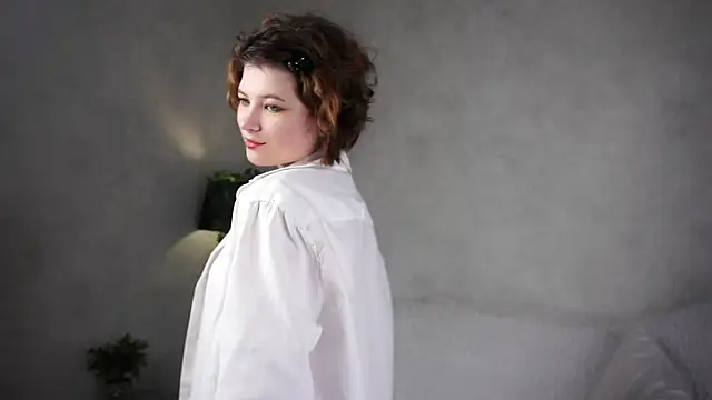 AlesiaPeasel online show from 07.21.26