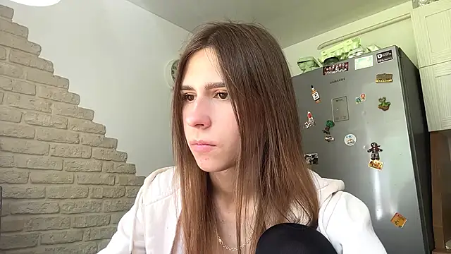 ZaraGuyette online show from 05.29.26
