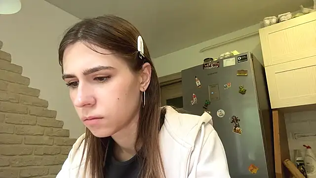 ZaraGuyette online show from 05.30.26