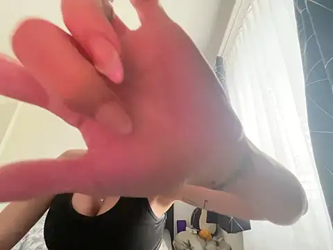 Hailey amour online show from 05.19.26