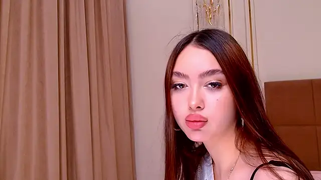 Snapshot of maddie_perezz chatting on 05.24.26 maddie perezz online show from 05.24.26