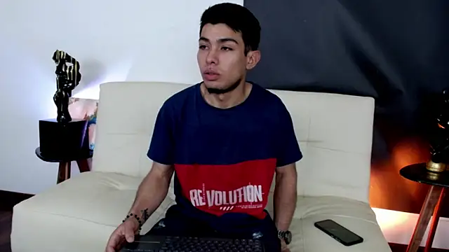 Snapshot of juancho_wild chatting on 05.20.26 juancho wild online show from 05.20.26