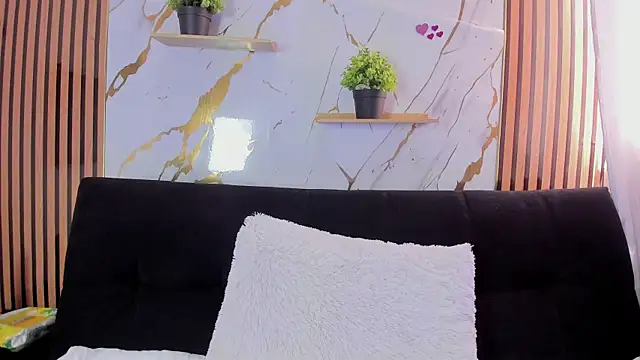 candy queens  online show from 06.03.26