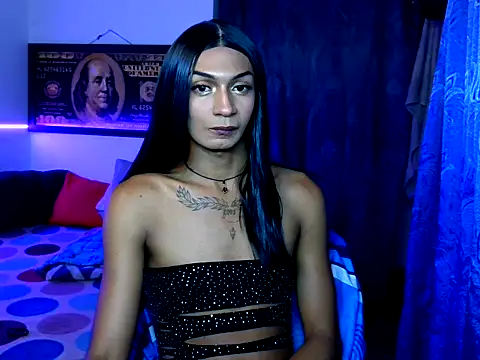 Snapshot of Alexxasexy chatting on 05.25.26 Alexxasexy online show from 05.25.26
