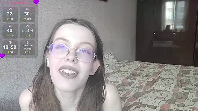 SeXLenaX online show from 05.20.26