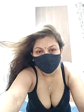 hot kiran2000 online show from 06.22.26