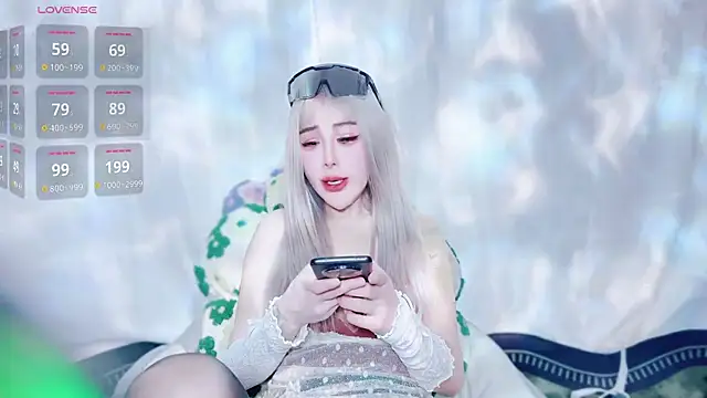 Puppyoo 001 online show from 07.26.26