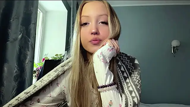 Snapshot of NievesHackey chatting on 05.23.26 NievesHackey online show from 05.23.26
