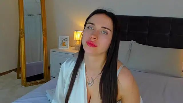 KellyWhites online show from 06.03.26