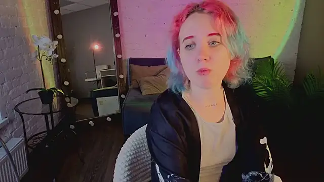 Snapshot of ScarlettSparkss chatting on 05.22.26 ScarlettSparkss online show from 05.22.26