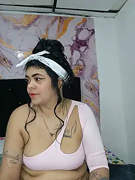 luxuryluna online show from 05.22.26