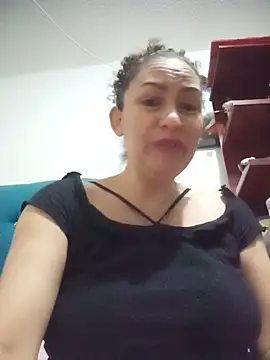 Snapshot of paulett15 chatting on 07.28.26 paulett15 online show from 07.28.26