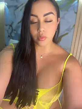 Snapshot of emily-Hornyy chatting on 07.28.26 emily-Hornyy online show from 07.28.26