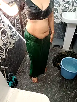 Snapshot of Miss_Shivangi chatting on 05.30.26 Miss Shivangi online show from 05.30.26