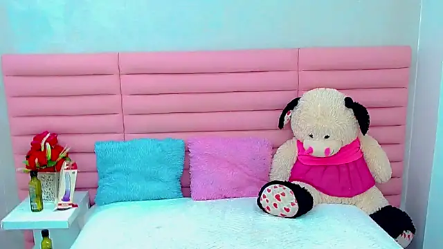 ariadnna princes online show from 05.18.26