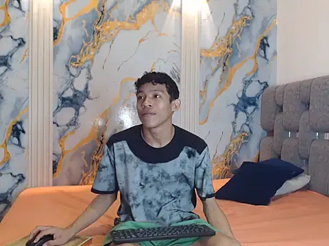 RONALDA HOT26 online show from 07.20.26