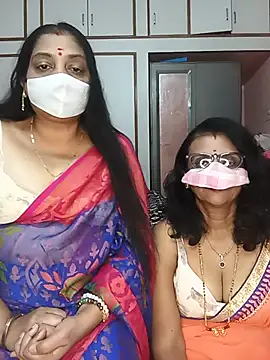 Snapshot of Kannada_telugu_lesbians chatting on 05.28.26 Kannada telugu lesbians online show from 05.28.26