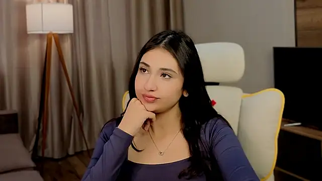 Snapshot of honeylanaa chatting on 05.29.26 honeylanaa online show from 05.29.26