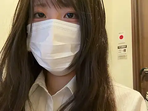 Snapshot of miniminimo_o chatting on 07.22.26 miniminimo o online show from 07.22.26