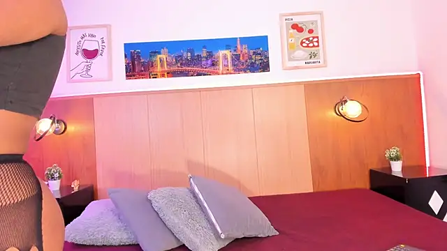Anniie Fox  online show from 07.08.26