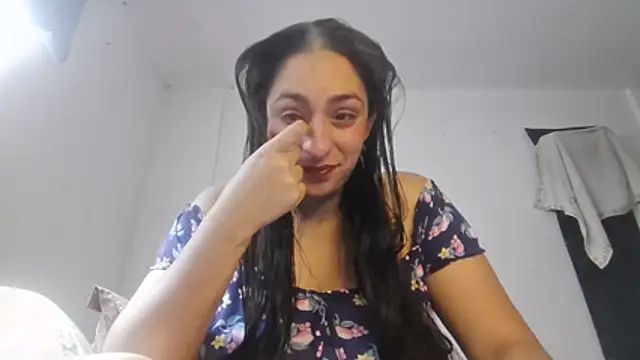 Pamela sa online show from 07.04.26