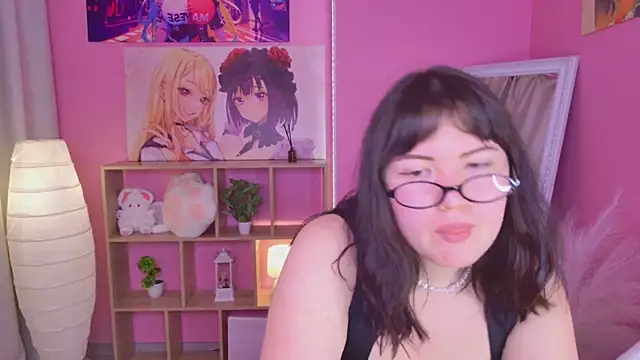 Ariella  cute online show from 05.19.26