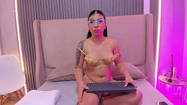 MaiaLopez online show from 06.06.26