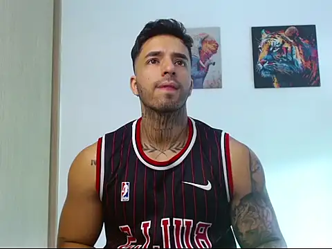 Jacobb Phoenix online show from 07.04.26