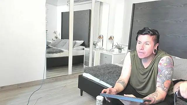 inkedsinners  online show from 05.19.26