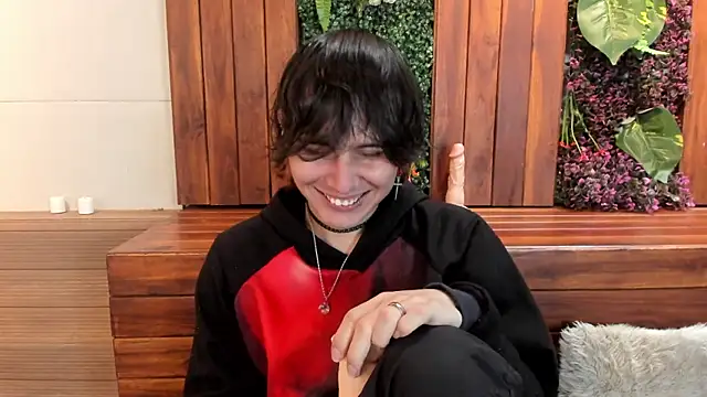 Brunodeluca  online show from 06.07.26
