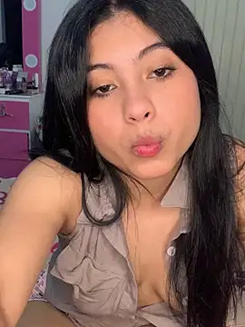 Snapshot of Paula-sinz chatting on 05.23.26 Paula-sinz online show from 05.23.26