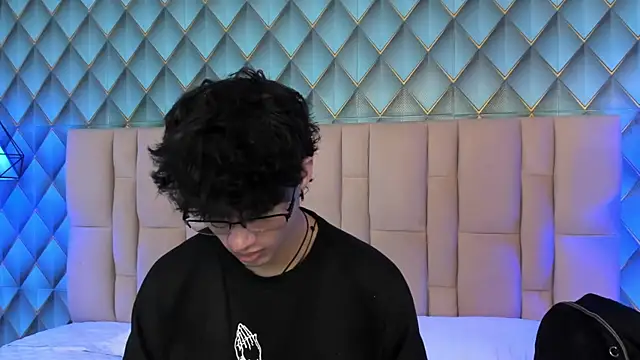 Sofia-Ethan online show from 06.07.26