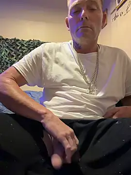 Snapshot of Tboyy6969 chatting on 07.18.26 Tboyy6969 online show from 07.18.26