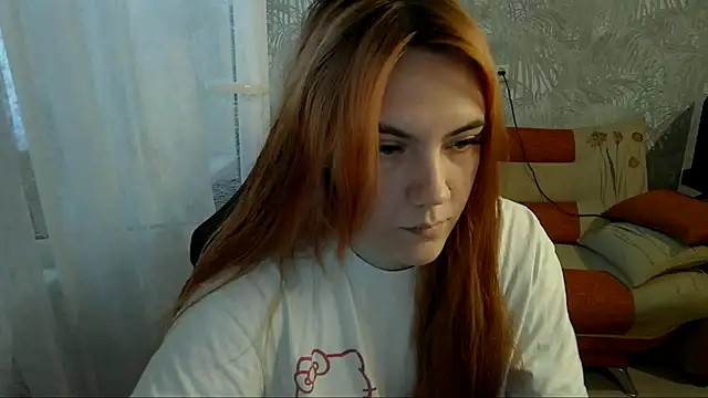 Snapshot of ember_fox__ chatting on 06.02.26 ember fox online show from 06.02.26