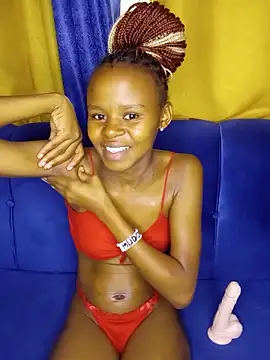 Snapshot of sexy_girlyee chatting on 05.29.26 sexy girlyee online show from 05.29.26