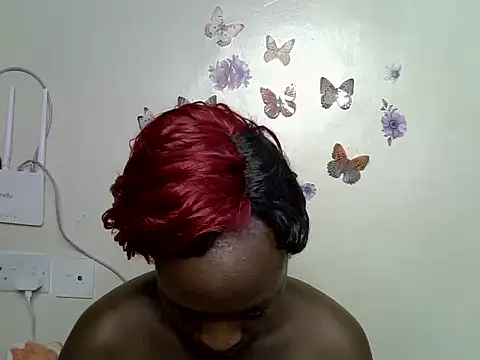 Snapshot of Sansa_s chatting on 05.21.26 Sansa s online show from 05.21.26