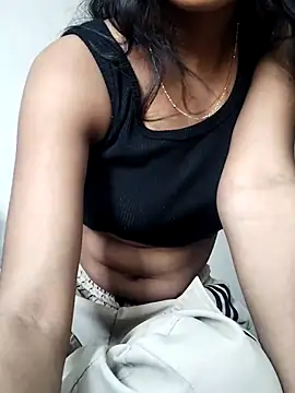 Snapshot of Hot_Rozy chatting on 05.29.26 Hot Rozy online show from 05.29.26